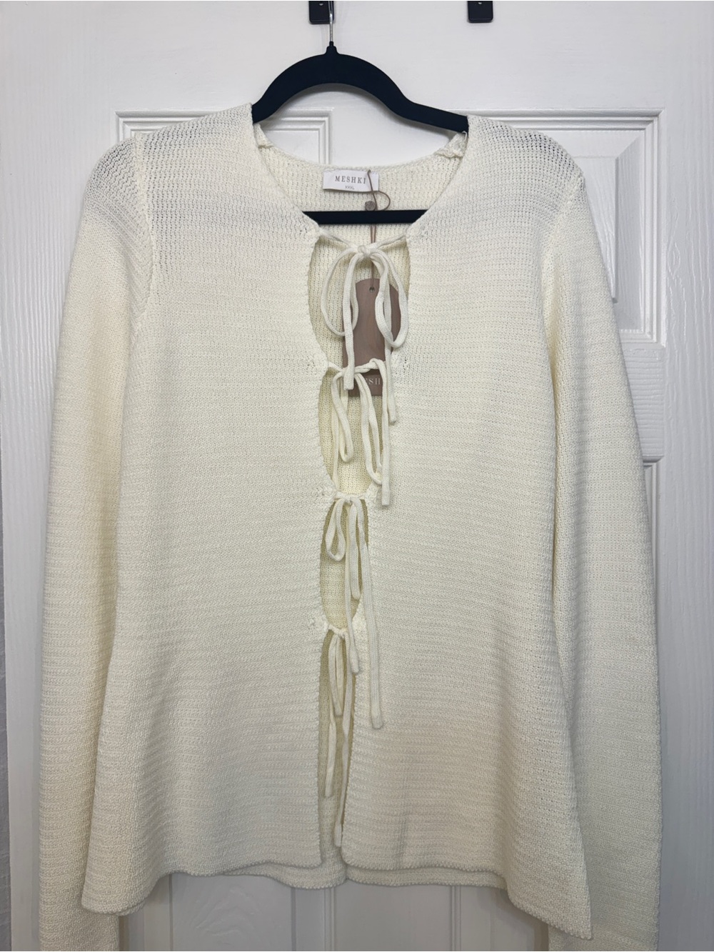 Meshki Noah KNIT TIE LONG SLEEVE TOP - Picture 2 of 3